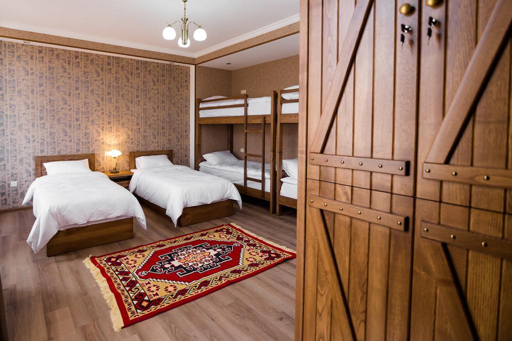 Metekhi'S Galavani Hotel 第比利斯 客房 照片